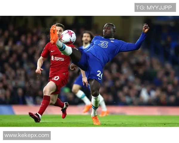 切尔西主场精彩表现以二比零战胜利物浦全场录像回顾